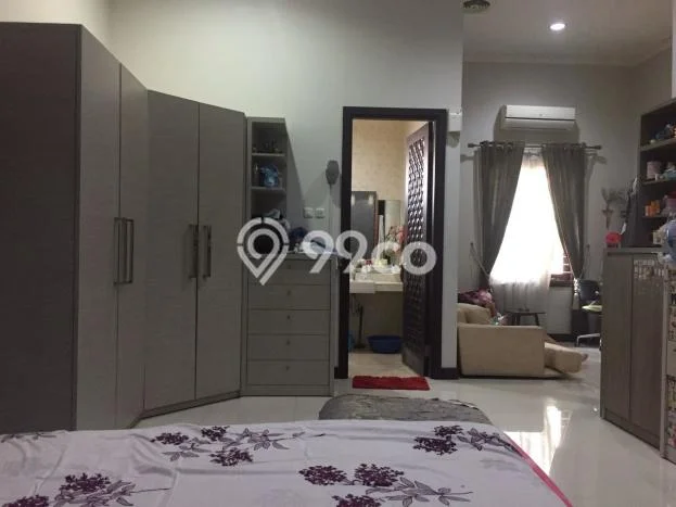 Dijual Hunian Mewah dengan Fasilitas Sekitar Lengkap di Kembangan, Jakarta Barat Dijual Hunian Mewah dengan Fasilitas Sekitar Lengkap di Kembangan, Jakarta Barat