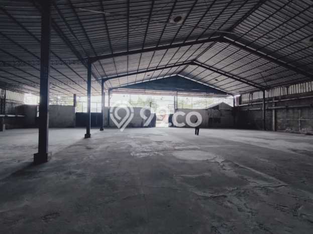 Gudang Dijual di Cipondoh Tangerang dengan LB 2000m2 Gudang Dijual di Cipondoh Tangerang dengan LB 2000m2