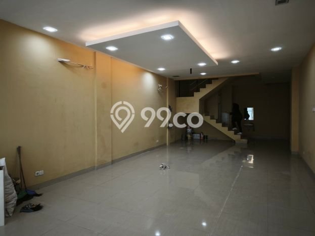 Ruko Dijual Lokasi Emas di BSD Luas 300m2 Ruko Dijual Lokasi Emas di BSD Luas 300m2