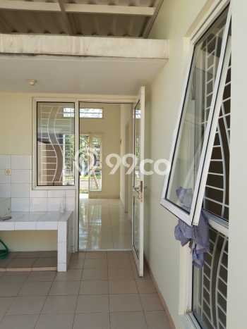 Rumah Modern 2 KT di Suvarna Sutera Tangerang Semi Furnished Rumah Modern 2 KT di Suvarna Sutera Tangerang Semi Furnished