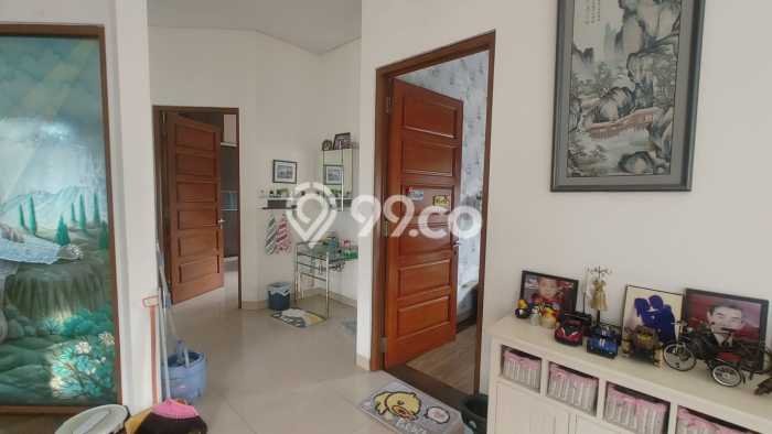 Ready to Use! Luxury House LT 367m2 Desain Elegan di BSD Ready to Use! Luxury House LT 367m2 Desain Elegan di BSD