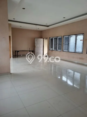 Unit Gudang Paling Strategis di Margaasih Bandung dengan LB 400m2 Unit Gudang Paling Strategis di Margaasih Bandung dengan LB 400m2