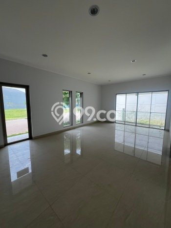 Dijual Rumah Mewah Megah Dengan View Eksklusif di Pantai Indah Kapuk, Jakarta Utara Dijual Rumah Mewah Megah Dengan View Eksklusif di Pantai Indah Kapuk, Jakarta Utara