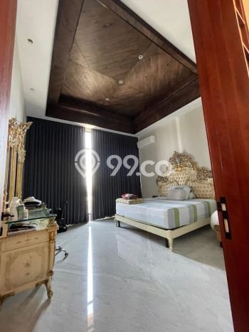 Rumah Elit LB 1200m2 Siap Huni Desain Elegan di Pantai Mutiara, Jakarta Utara Rumah Elit LB 1200m2 Siap Huni Desain Elegan di Pantai Mutiara, Jakarta Utara