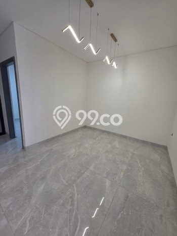 Rumah Luxury Modern Siap Huni di Taman Palem Jakarta Barat Rumah Luxury Modern Siap Huni di Taman Palem Jakarta Barat