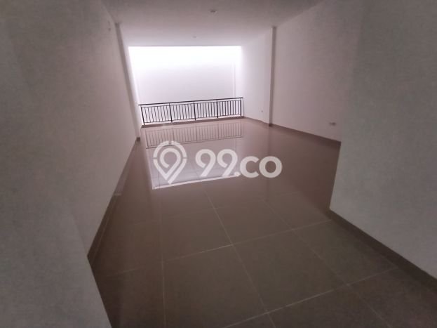 Ruko Dijual di Prime Area Jakarta Utara Luas 210m2 Ruko Dijual di Prime Area Jakarta Utara Luas 210m2