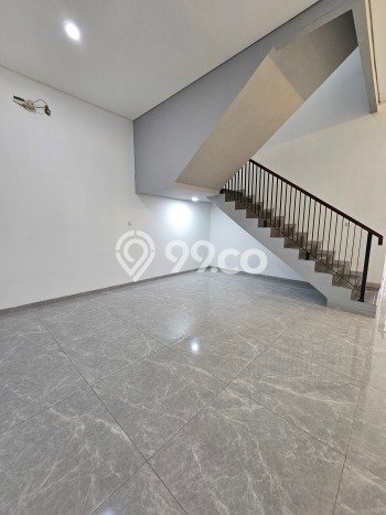 Rumah Luxury Modern Tanpa Renovasi di Alam Sutera Tangerang Rumah Luxury Modern Tanpa Renovasi di Alam Sutera Tangerang