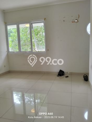 For Sale! Premium House LT 280m2 Desain Modern di Summarecon Bekasi For Sale! Premium House LT 280m2 Desain Modern di Summarecon Bekasi