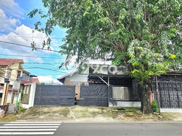 For Sale Rumah Elit Exclusive di Duren Sawit, Jakarta Timur For Sale Rumah Elit Exclusive di Duren Sawit, Jakarta Timur