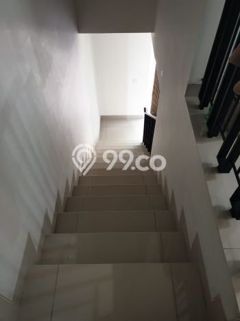 Disewa Rumah Brand New Bagus Full Furnished 2 Lantai Siap Huni Cluster Eropa Sedayu City Kelapa Gading Jakarta Utara Disewa Rumah Brand New Bagus Full Furnished 2 Lantai Siap Huni Cluster Eropa Sedayu City Kelapa Gading Jakarta Utara