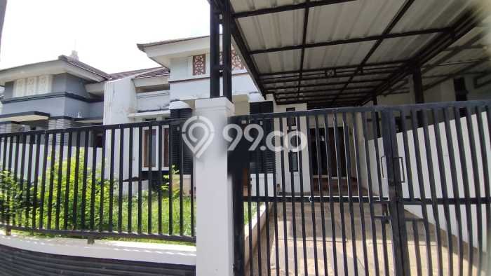Dijual Cepat Rumah LT 144m² / LB 100m² di Kawasan Bisnis Harapan Indah, Bekasi Dijual Cepat Rumah LT 144m² / LB 100m² di Kawasan Bisnis Harapan Indah, Bekasi