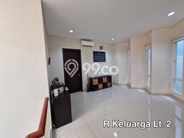 Rumah Luxury Modern Siap Huni di Pulogebang Jakarta Timur Rumah Luxury Modern Siap Huni di Pulogebang Jakarta Timur