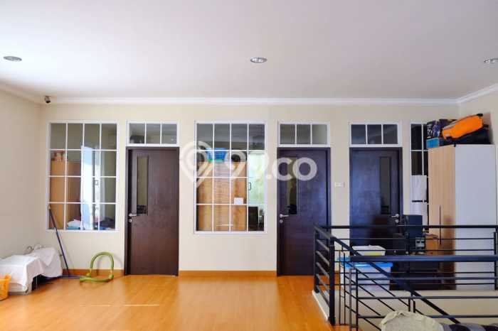 Dijual Rumah Mewah Exclusive di Kelapa Gading, Jakarta Utara Dijual Rumah Mewah Exclusive di Kelapa Gading, Jakarta Utara
