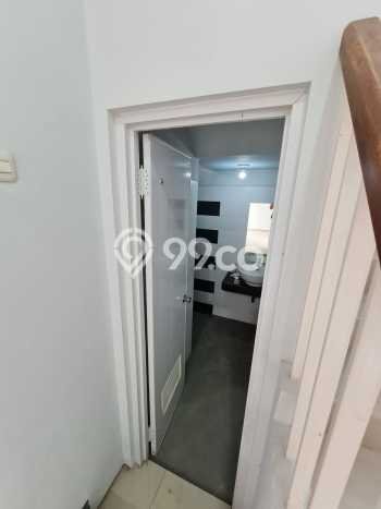Rumah Luas Asri 4 KT Siap Huni di Rorotan Jakarta Utara Rumah Luas Asri 4 KT Siap Huni di Rorotan Jakarta Utara
