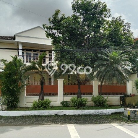Rumah Area Strategis kawasan Pancoran, Jakarta Selatan, Luas 374m² Bangunan 250m² Rumah Area Strategis kawasan Pancoran, Jakarta Selatan, Luas 374m² Bangunan 250m²
