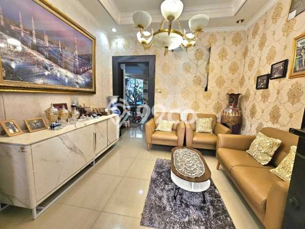 Jual Rumah Mewah Megah Dengan View Eksklusif di Pulogebang, Jakarta Timur Jual Rumah Mewah Megah Dengan View Eksklusif di Pulogebang, Jakarta Timur