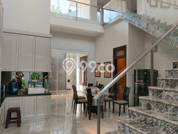 PRIME AREA! Rumah kawasan Villa Puncak Tidar, 3 KM, Lingkungan Elite, Luas 486m² Bangunan 550m² PRIME AREA! Rumah kawasan Villa Puncak Tidar, 3 KM, Lingkungan Elite, Luas 486m² Bangunan 550m²