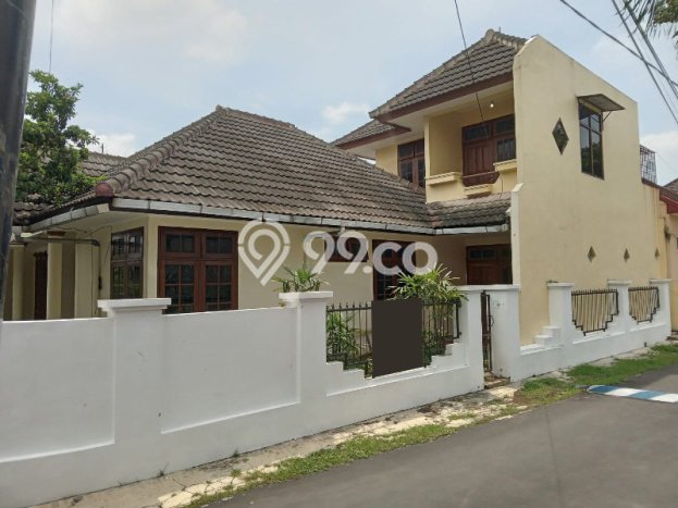 Rumah Bagus area , Malang, Luas Tanah 225m2m², LB 300m2m² Rumah Bagus area , Malang, Luas Tanah 225m2m², LB 300m2m²