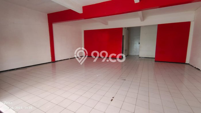 Ruko untuk disewa di Blimbing punya LT 170m2 & LB 240m2 harga sewa kompetitif Ruko untuk disewa di Blimbing punya LT 170m2 & LB 240m2 harga sewa kompetitif