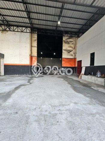 Gudang paling strategis disewakan di Blimbing Malang Gudang paling strategis disewakan di Blimbing Malang