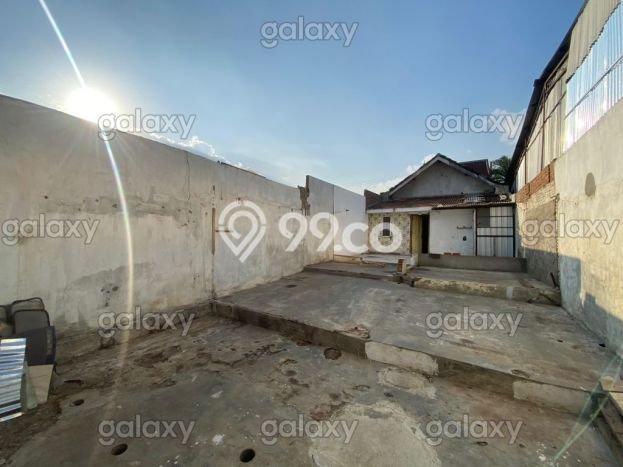 Ruko di Pakis, Luas 420m2m², Area Komersial, Siap Usaha Ruko di Pakis, Luas 420m2m², Area Komersial, Siap Usaha