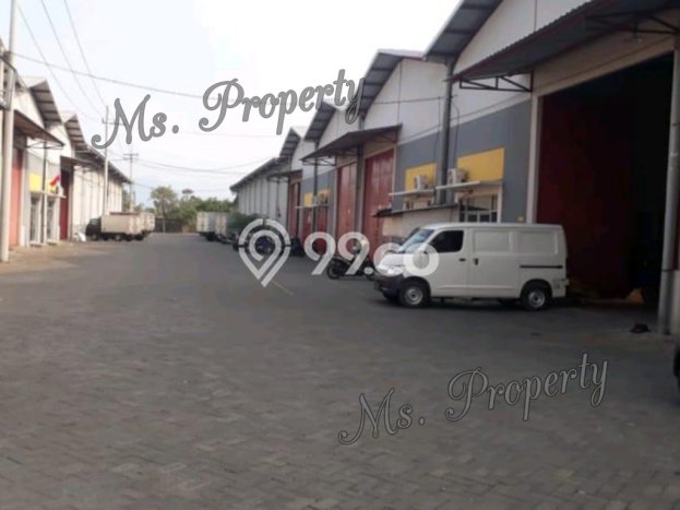 Gudang Area Premium Kawasan Wonoayu, Luas 528m2m², For Rent, Pusat Bisnis Gudang Area Premium Kawasan Wonoayu, Luas 528m2m², For Rent, Pusat Bisnis