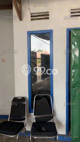 LOKASI STRATEGIS! Gudang Kawasan Pakisaji, Luas 300m², Area Potensial LOKASI STRATEGIS! Gudang Kawasan Pakisaji, Luas 300m², Area Potensial
