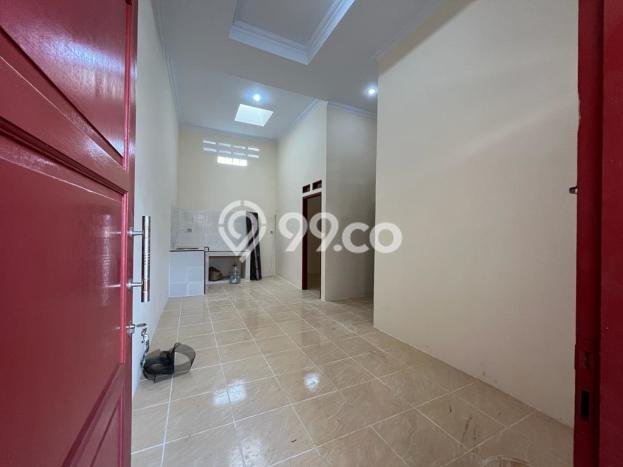 Rumah Strategis Minimalis Lb 55m2 di Cipondoh, Tangerang Rumah Strategis Minimalis Lb 55m2 di Cipondoh, Tangerang