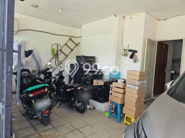 Sewa cepat hunian minimalis lokasi strategis 5 Kamar di Cipondoh, Tangerang Sewa cepat hunian minimalis lokasi strategis 5 Kamar di Cipondoh, Tangerang