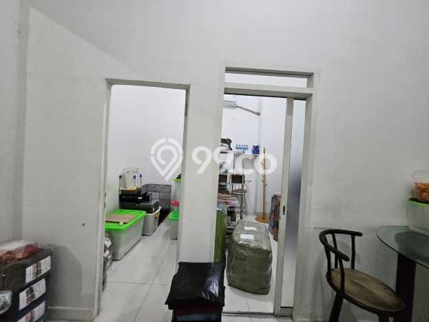 Sewa cepat hunian minimalis lokasi strategis 5 Kamar di Cipondoh, Tangerang Sewa cepat hunian minimalis lokasi strategis 5 Kamar di Cipondoh, Tangerang