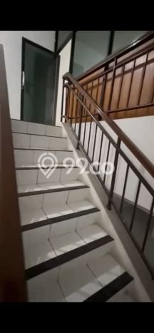 Ruko Disewakan Cepat di Kelapa Dua Tangerang LB 630m2 Ruko Disewakan Cepat di Kelapa Dua Tangerang LB 630m2