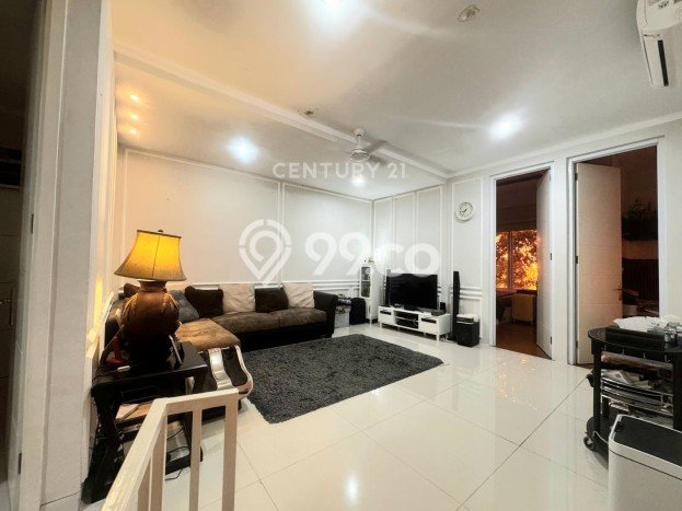 Rumah Luxury Modern Tanpa Renovasi di Bintaro Tangerang Selatan Rumah Luxury Modern Tanpa Renovasi di Bintaro Tangerang Selatan