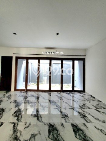 Jual Rumah Luas Elegan Dengan View Eksklusif di Sektor 9-Bintaro, Tangerang Selatan Jual Rumah Luas Elegan Dengan View Eksklusif di Sektor 9-Bintaro, Tangerang Selatan