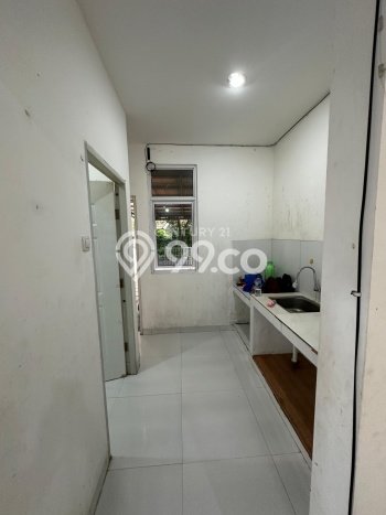 Rumah Mewah LB 150m2 Siap Pakai Desain Elegan di BSD City, Tangerang Rumah Mewah LB 150m2 Siap Pakai Desain Elegan di BSD City, Tangerang