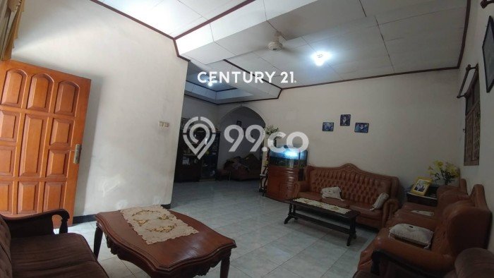 Siap Huni Rumah Mewah 5 Kamar di Kebayoran Lama Dekat ke Mana Pun Siap Huni Rumah Mewah 5 Kamar di Kebayoran Lama Dekat ke Mana Pun