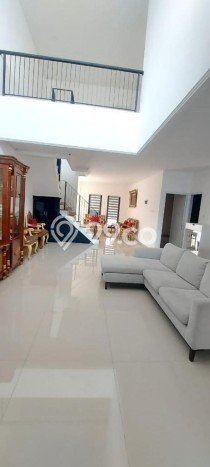 For Sale! Luxury House LT 200m2 Desain Modern di BSD City For Sale! Luxury House LT 200m2 Desain Modern di BSD City