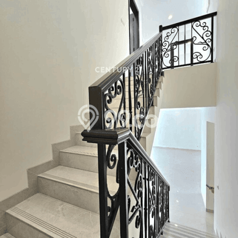 For Sale! Luxury House LT 207m2 Desain Elegan di Sektor 9-Bintaro For Sale! Luxury House LT 207m2 Desain Elegan di Sektor 9-Bintaro