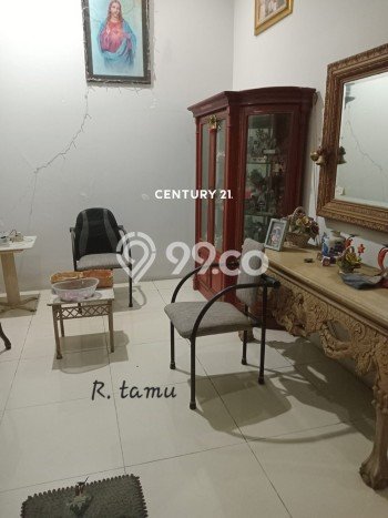 For Sale Rumah 3 Kamar Lokasi Ideal Bagus dan Strategis di Pondok Aren For Sale Rumah 3 Kamar Lokasi Ideal Bagus dan Strategis di Pondok Aren