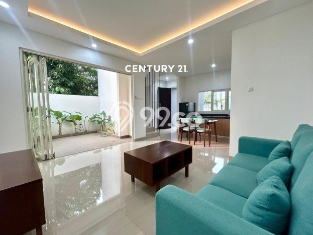 Rumah Minimalis 3 KT di Bintaro Jakarta Selatan Semi Furnished Rumah Minimalis 3 KT di Bintaro Jakarta Selatan Semi Furnished