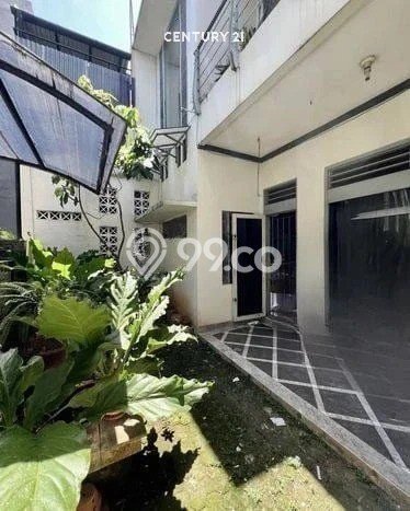 Dijual Rumah Premium dengan Fasilitas Sekitar Lengkap di Kebayoran Baru, Jakarta Selatan Dijual Rumah Premium dengan Fasilitas Sekitar Lengkap di Kebayoran Baru, Jakarta Selatan