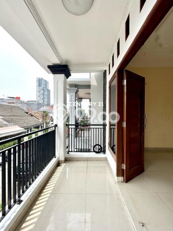 Dijual Rumah Mewah Exclusive di Tebet, Jakarta Selatan Dijual Rumah Mewah Exclusive di Tebet, Jakarta Selatan