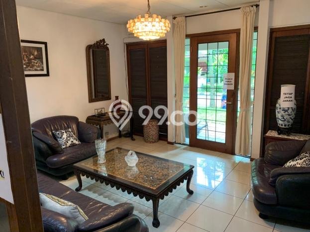 Rumah 3 Kamar Dekat dengan Fasilitas Umum, Jakarta Selatan - Lokasi Premium Rumah 3 Kamar Dekat dengan Fasilitas Umum, Jakarta Selatan - Lokasi Premium