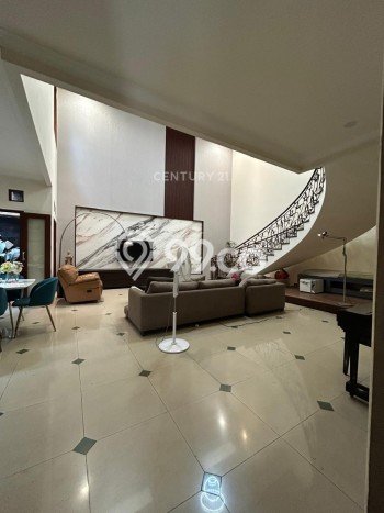 Rumah Luxury Modern Siap Huni di Bintaro Tangerang Selatan Rumah Luxury Modern Siap Huni di Bintaro Tangerang Selatan