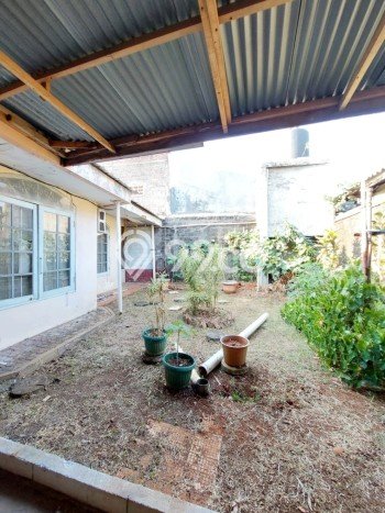 Rumah Elit Modern Tanpa Renovasi di Rempoa Tangerang Rumah Elit Modern Tanpa Renovasi di Rempoa Tangerang
