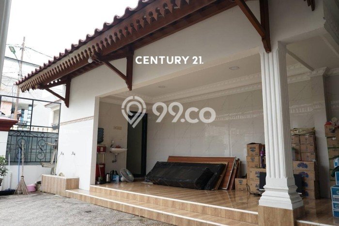 Hot Offer Hunian Mewah Ideal dan Luas di Kebon Jeruk, Jakarta Barat Hot Offer Hunian Mewah Ideal dan Luas di Kebon Jeruk, Jakarta Barat