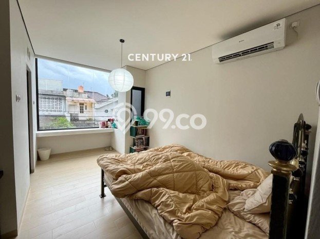Dijual Rumah Luas Elegan Dengan View Eksklusif di Sektor 9-Bintaro, Tangerang Selatan Dijual Rumah Luas Elegan Dengan View Eksklusif di Sektor 9-Bintaro, Tangerang Selatan