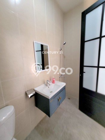 Jual Rumah Luas Elegan Dengan View Eksklusif di Sektor 9-Bintaro, Tangerang Selatan Jual Rumah Luas Elegan Dengan View Eksklusif di Sektor 9-Bintaro, Tangerang Selatan