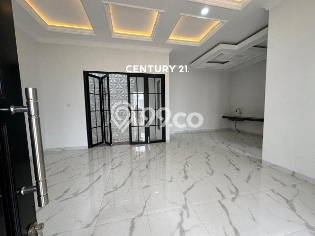 For Sale! Luxury House LT 119m2 Desain Elegan di Kebagusan For Sale! Luxury House LT 119m2 Desain Elegan di Kebagusan