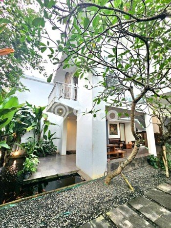 Rumah Luxury Modern Tanpa Renovasi di Sektor 7-Bintaro Tangerang Selatan Rumah Luxury Modern Tanpa Renovasi di Sektor 7-Bintaro Tangerang Selatan