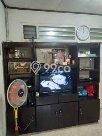 Dijual Cepat Rumah Favorit Siap Huni LB 180m2 di Pamulang, Tangerang Selatan Dijual Cepat Rumah Favorit Siap Huni LB 180m2 di Pamulang, Tangerang Selatan